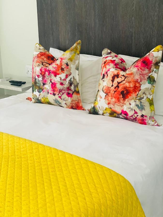 Impa-Lala Country Estate Bed & Breakfast Bloemfontein Dış mekan fotoğraf